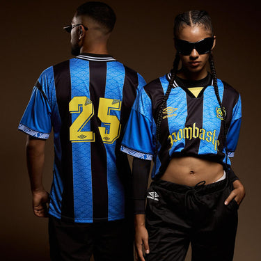 Camiseta Boombastic x Umbro Azul
